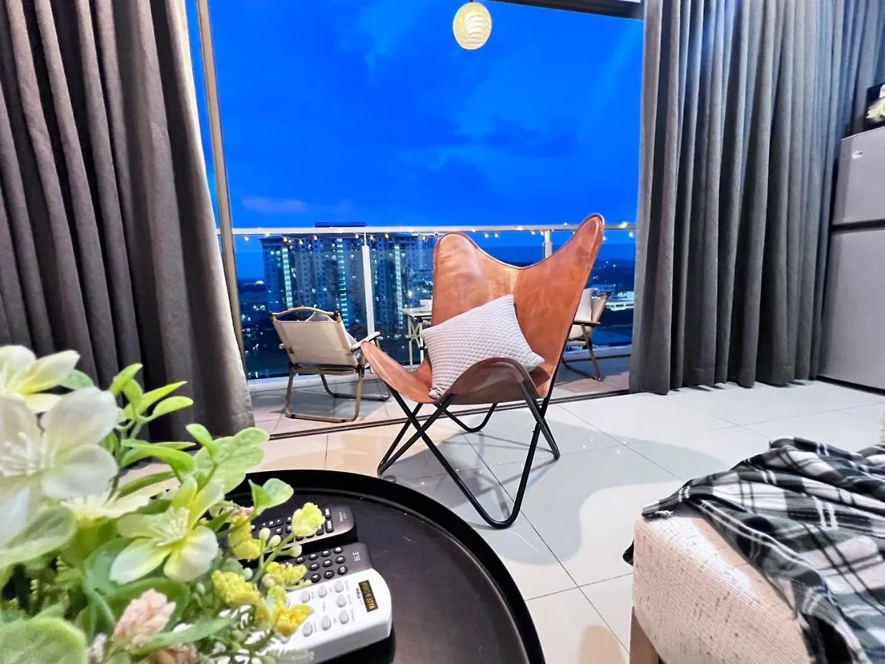 Apartment Johor Austin Ikea Lake View 2Pax Netflix Wifi Johor Bahru